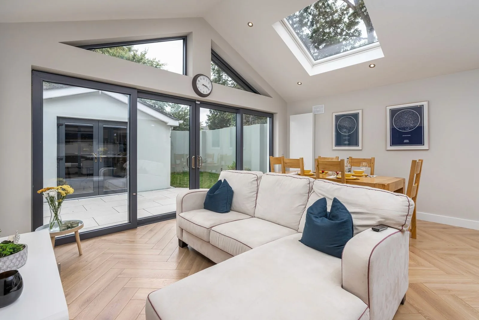 Bath — Modern Rear Extension project gallery image 6
