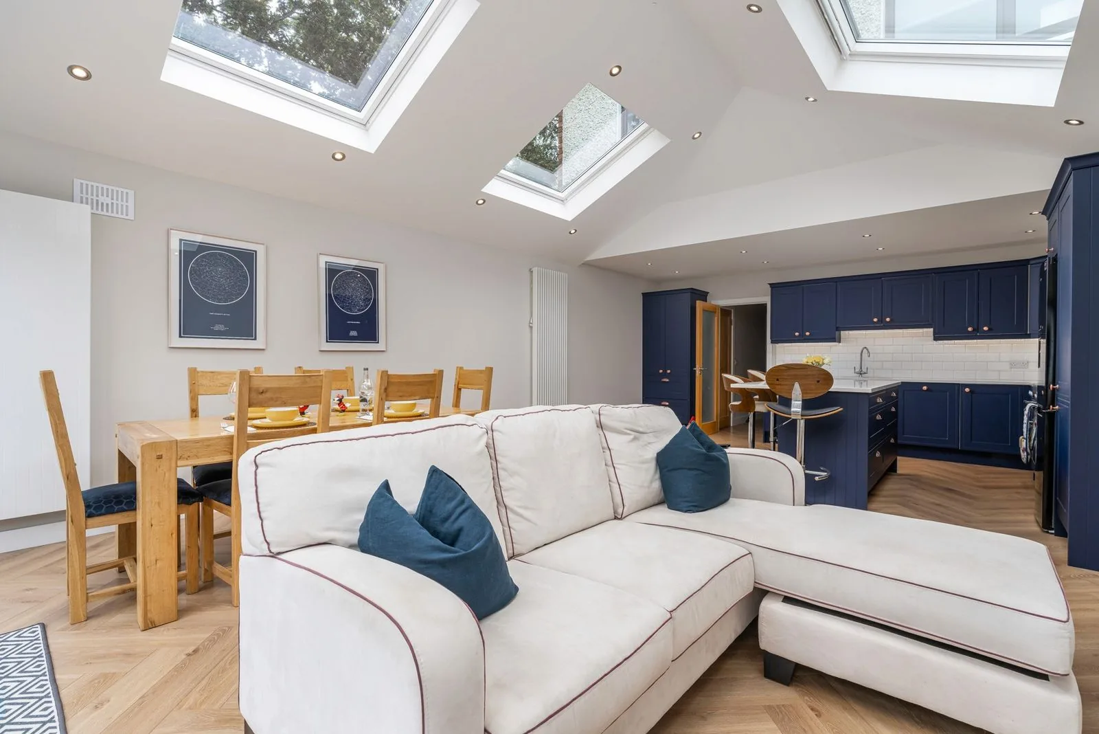Bath — Modern Rear Extension project gallery image 7