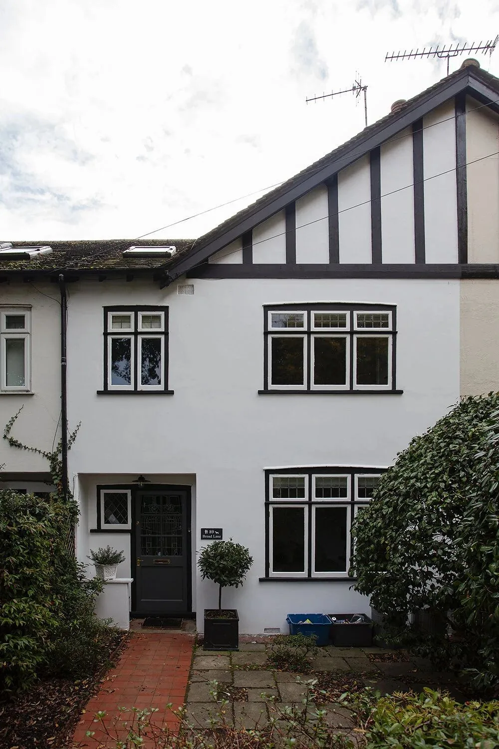 Extend or Move? What Bristol Homeowners Should Weigh Up